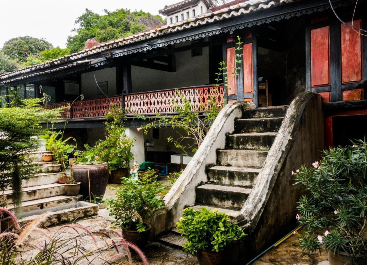 Talakkia Boutique Hotel Bangkok Luaran gambar